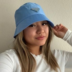 PRADA BUCKET HAT 🧢